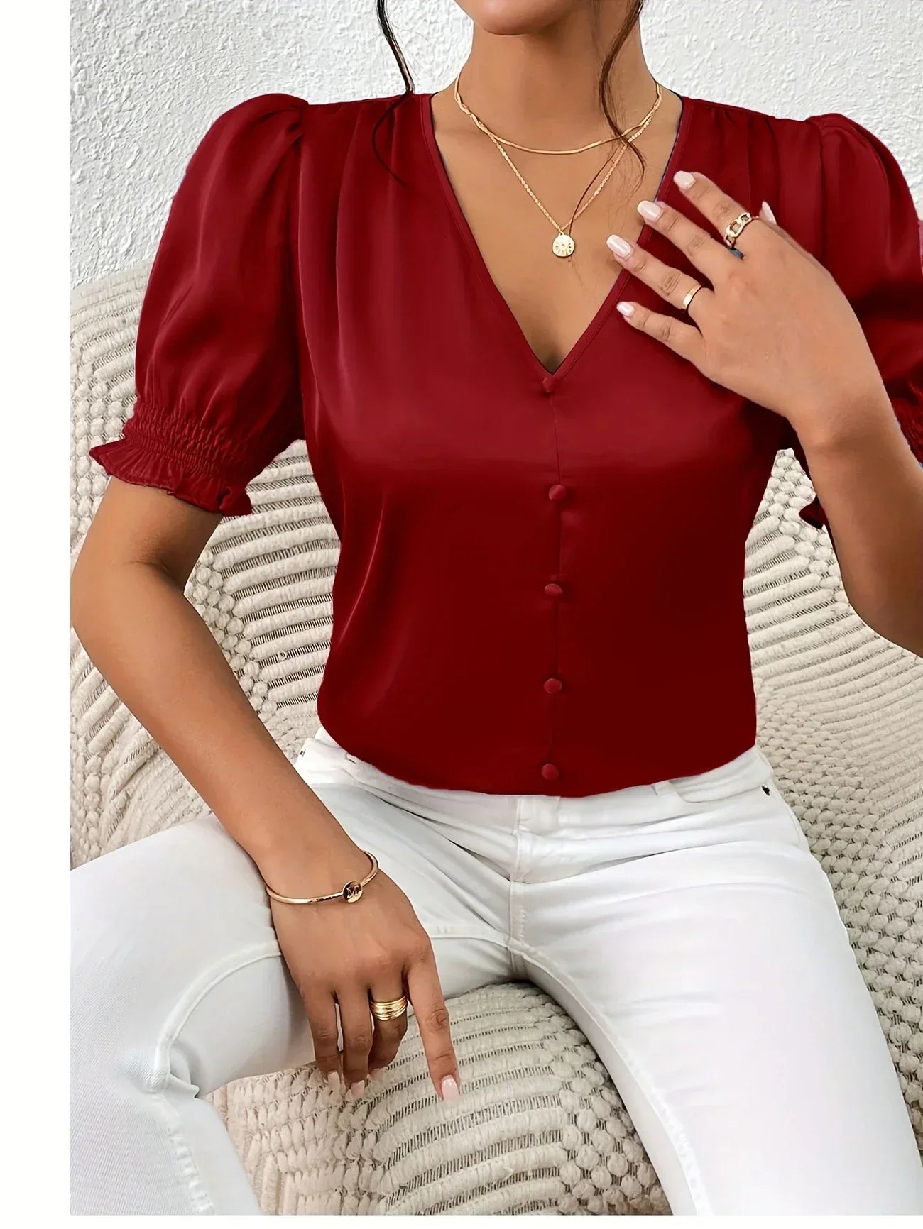 Abella™ | Elegant Blouse with V-Neck and Puff Sleeves