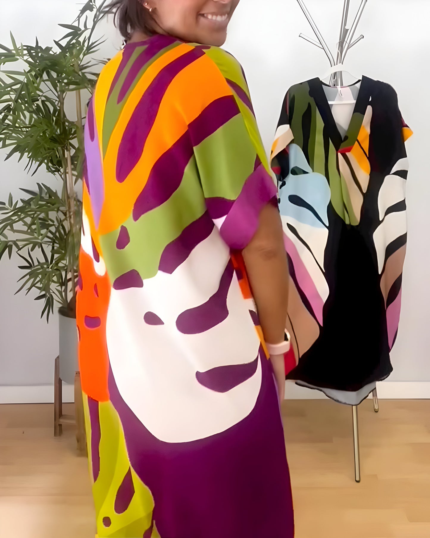 Marilyn - Casual dress with colorful foliage print for a fresh and natural look