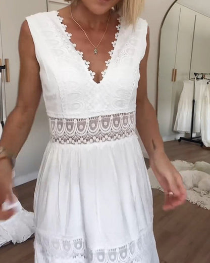 Hania™ Grace Lace Midi Dress